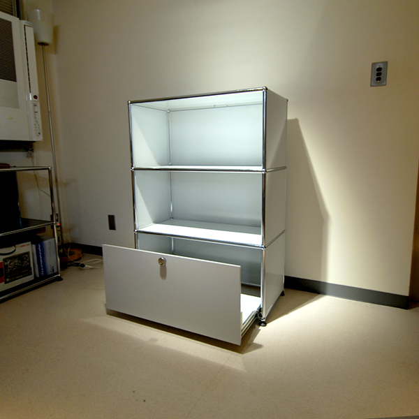 USMハラー(USM Haller)1列3段/ライトグレー/下1段扉